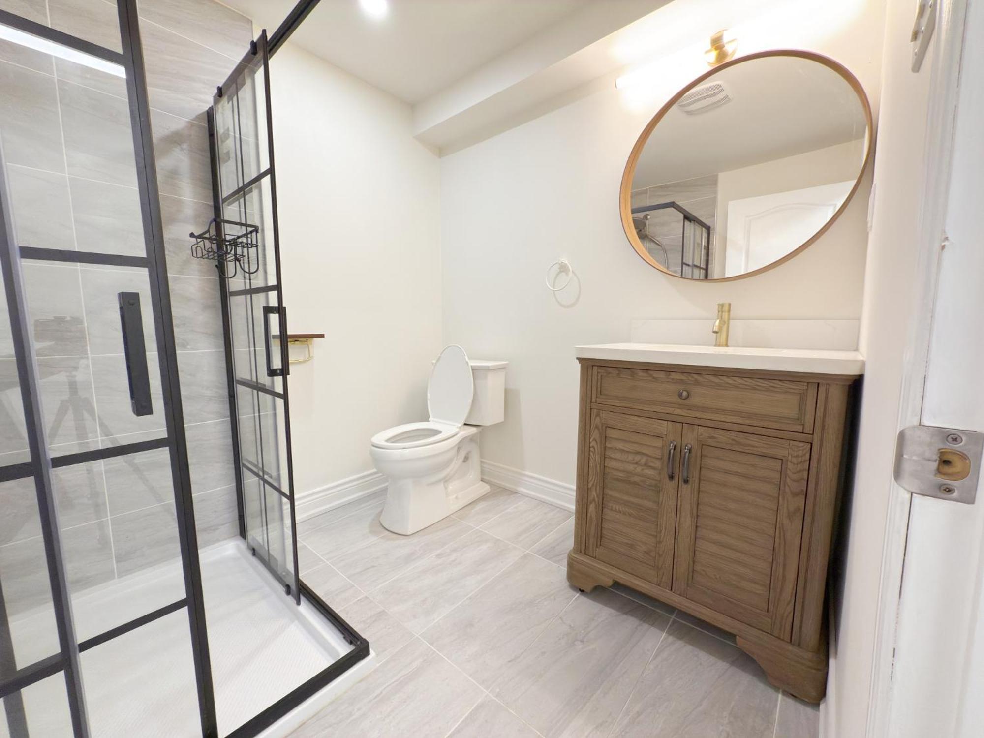 Cozy Room With Private Bath Near Don Mills Subway Toronto Bagian luar foto